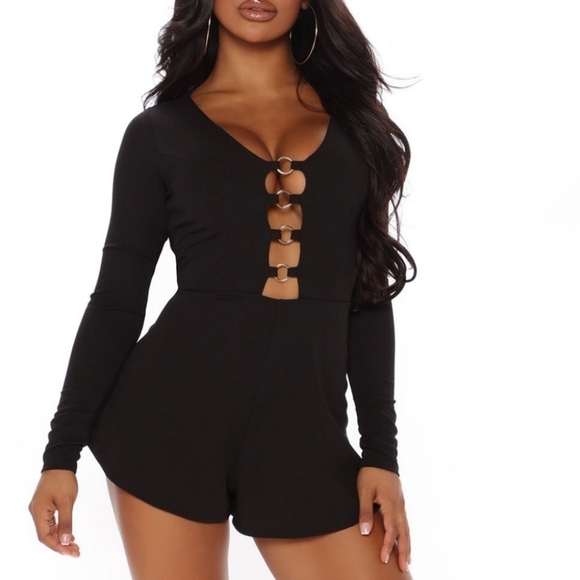 FASHION NOVA Black Fashion Nova Romper - Picture 2 of 4